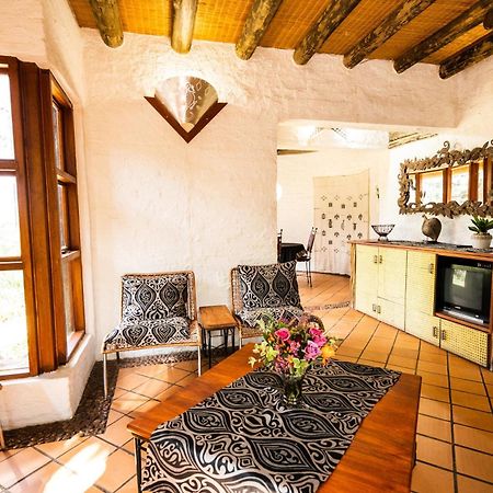 Hakunamatata Lodge&Health Spa/ Wedding&Conference venue Muldersdrift Bagian luar foto