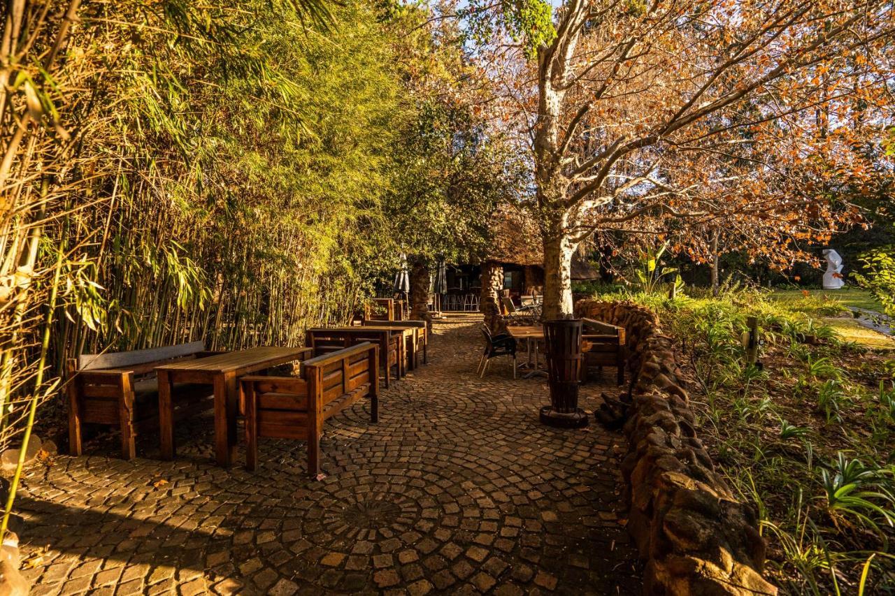 Hakunamatata Lodge&Health Spa/ Wedding&Conference venue Muldersdrift Bagian luar foto